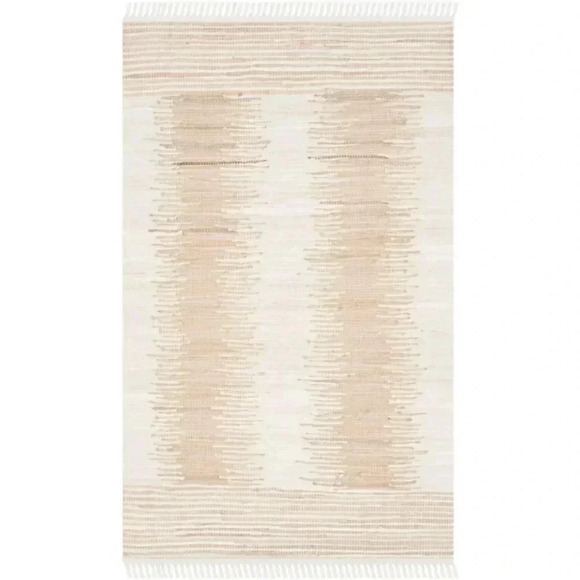 NEW Montauk MTK752 Hand Woven Accent
Rug - Beige - 2'3"x5' - Safavieh - Picture 1 of 8